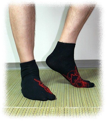 японские носки таби для традиционной японской обуви с разделениме для пальца