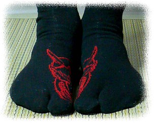 японские носки с разделением для пальца