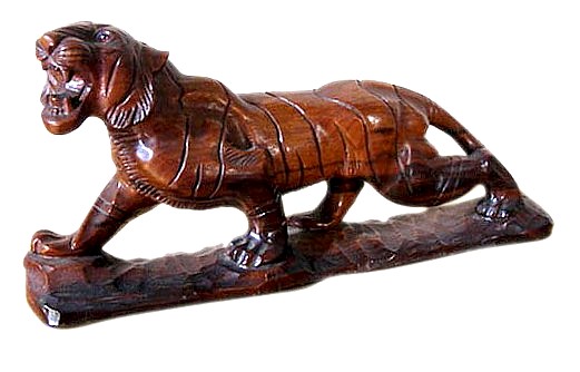 тигр на охоте, деревянная скульптура, Япония, 1920-40-е гг.