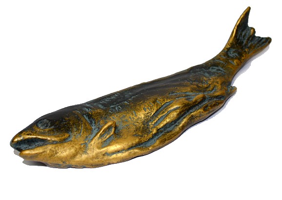 подарок символ рыба удачи - японская бронза