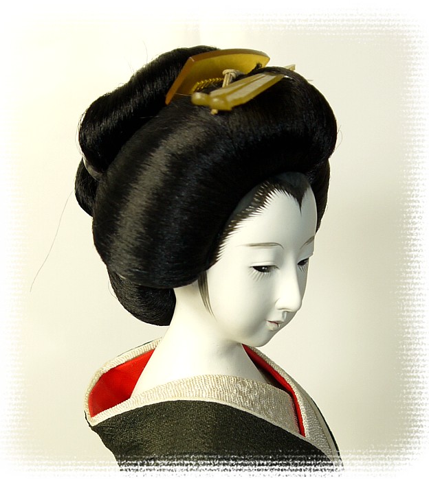 японская антикварная кукла в кимоно, 1920-е гг.
