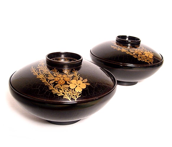 Две старинные японские черные чашки