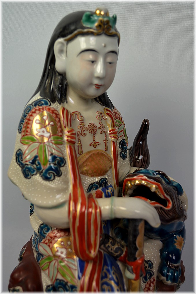 Бодхисатва Манджу, японская антикварная фарфоровая фигура