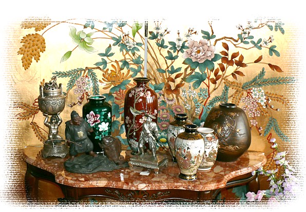 японский антиквариат: фарфоровые вазы, ваза клуазоне, бронза 
