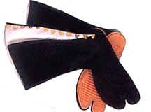 японская обувь Таби на рельефной подошве