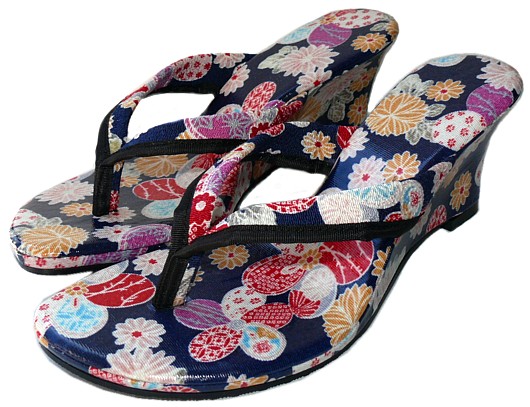 японская женская обувь с рисунком в стиле кимоно