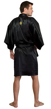 японское шелковое короткое кимоно с вышивкой
