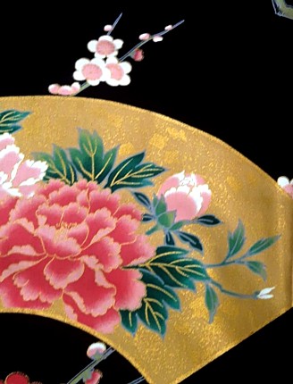 рисунок ткани японского женского кимоно Мегуми