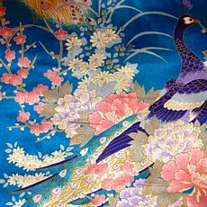 дизайн ткани японского халатика-кимоно