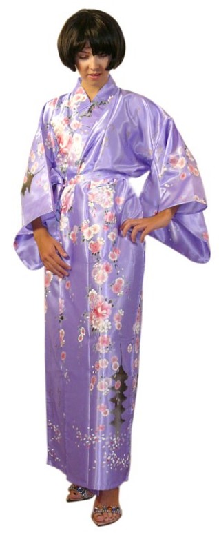 женский халат кимоно с риунком сакуры, сделано в Японии