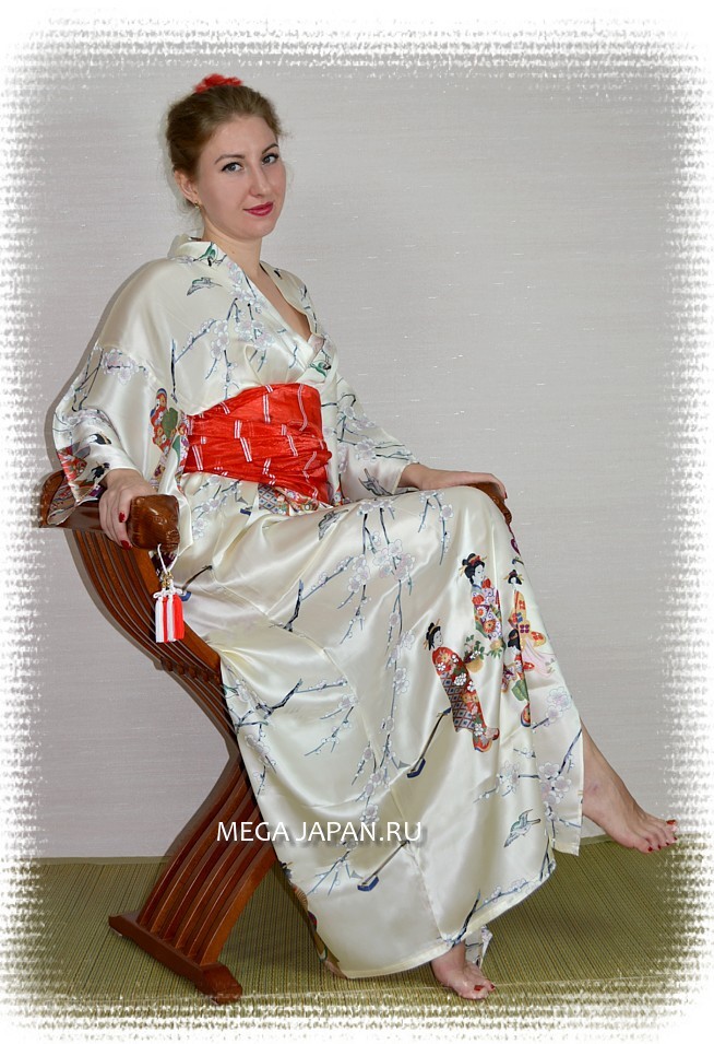 шелковый женский халат кимоно, сделано в Японии