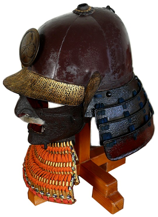 самурайский шлем конца эпохи Муромати 