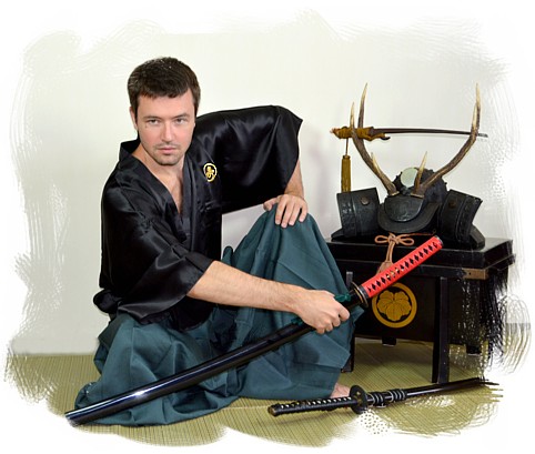 японское холодное оружие, снаряжение самурая, подставки для японского меча