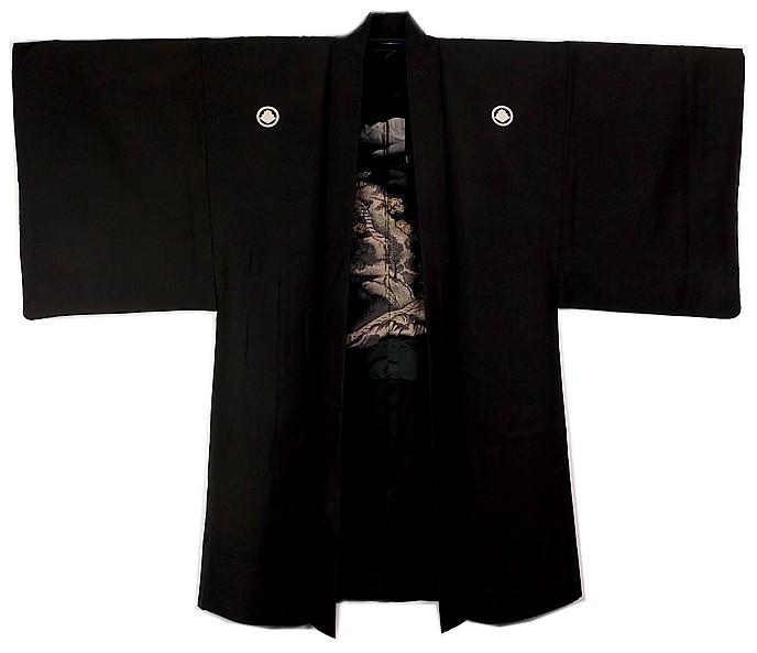 японская одежда: мужское шелковое хаори в 5-ю самурайскими гербами