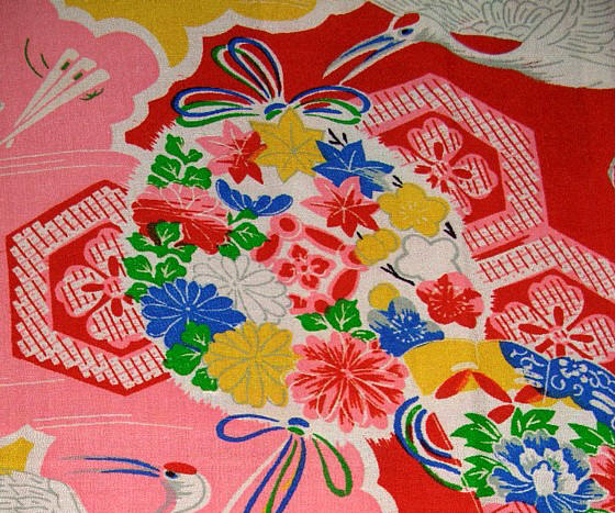 рисунок ткани японского шелкового антикварного кимоно