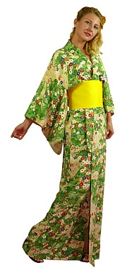 шелковое женское кимоно