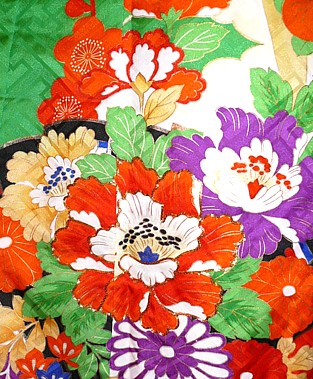 рисунок на шелковом кимоно